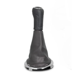 Coifa de Câmbio Bola GOL VOYAGE SAVEIRO G5 G6 09 a 12 Napa Cinza Aro Anel Cromo Acetinado Coifa de Câmbio Bola GOL VOYAGE SAVEIRO G5 G6 09 a 12 Napa Cinza Aro Anel Cromo Acetinado