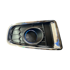 Grade Farol Milha SANDERO 12 a 14 S Furo Aro Cromado Direito Grade Farol Milha SANDERO 12 a 14 S Furo Aro Cromado Direito