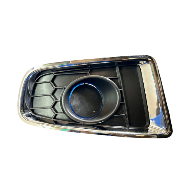 Grade Farol Milha SANDERO 12 a 14 S Furo Aro Cromado Direito Grade Farol Milha SANDERO 12 a 14 S Furo Aro Cromado Direito