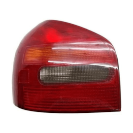 Lanterna AUDI-A3 Fumê 1996 a 2000 L/E Original Usada Lanterna AUDI-A3 Fumê 1996 a 2000 L/E Original Usada