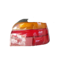 Lanterna BMW SERIE 5 1995 a 2000 Direito Original Usada Lanterna BMW SERIE 5 1995 a 2000 Direito Original Usada