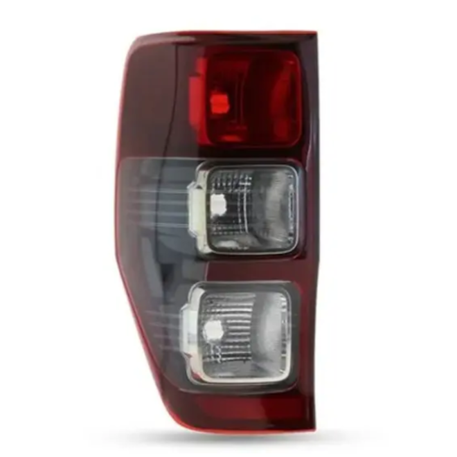 Lanterna RANGER 2012 a 2017 Fume Esquerdo Lanterna RANGER 2012 a 2017 Fume Esquerdo