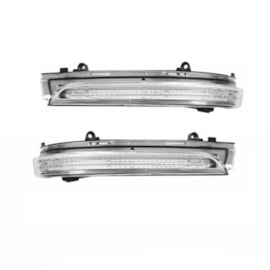 Par Pisca Seta Retrovisor FOX SPACEFOX 2011 a 2014 UP VOYAGe 2014 a 2019 Par Pisca Seta Retrovisor FOX SPACEFOX 2011 a 2014 UP VOYAGe 2014 a 2019